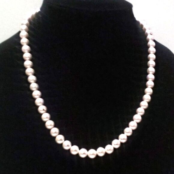 Pale Pink Faux Glass Pearl 20" Necklace With Gold Tone Toggle Clasp - Picture 1 of 6
